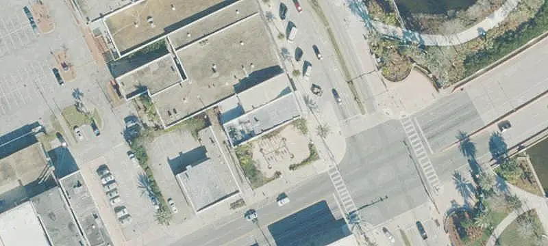 Mixed-Use Property with Loft