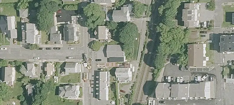 Warehouse Bay with Overhead Door