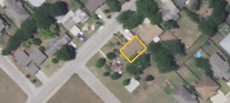 Duplex with 2023 Roof