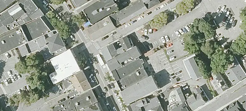Two-Entrance Restaurant Property