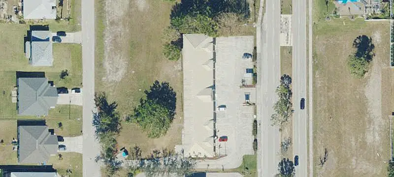 Fully Leased Shopping Center