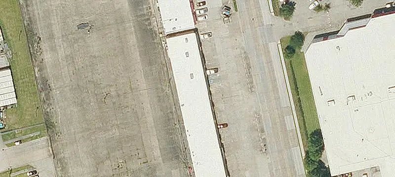 Retail Space with On-Site Parking