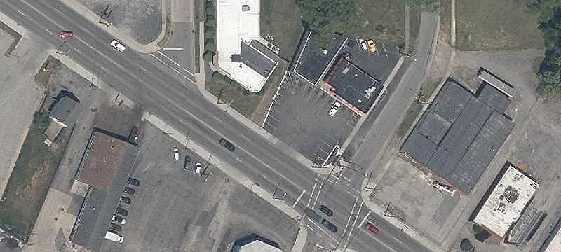 NNN Properties with Laundromat