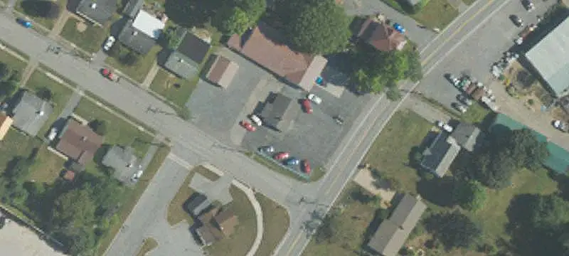 Automotive Property with Outbuilding