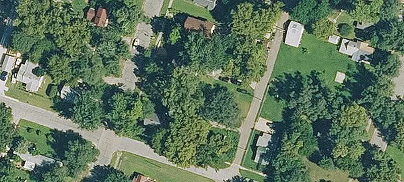 LAND / Lot/ Less than 1 Acre