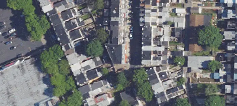Mixed-Use Building with Garage