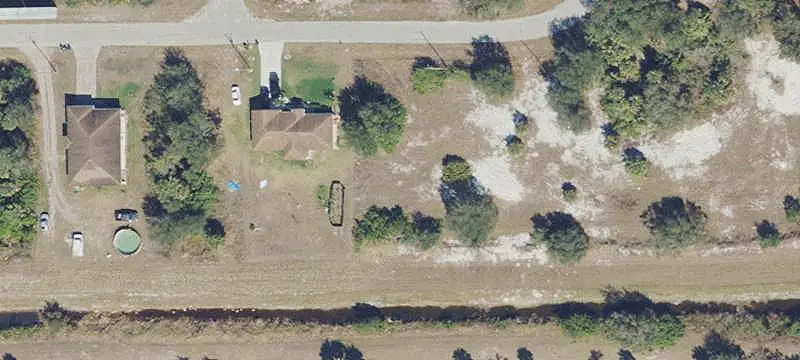 480 Redwing Street, Lehigh Acres, FL 33974