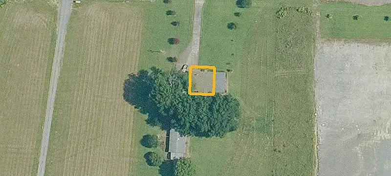 Level Commercial Land