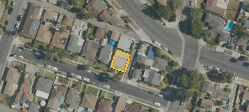 Duplex with One Vacant Unit