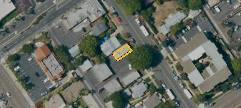 Multi-Tenant Retail Center