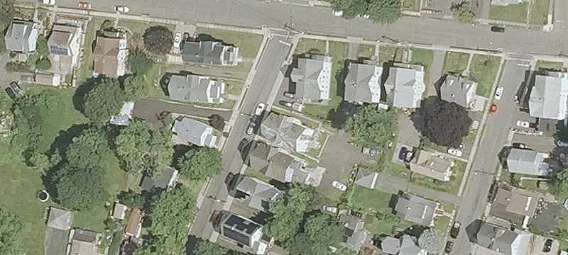 Updated Triplex with Porches
