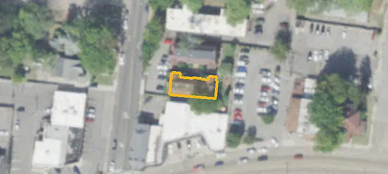 Updated 12-Unit Apartment Building
