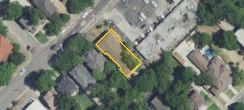 12-Unit Apartment Building