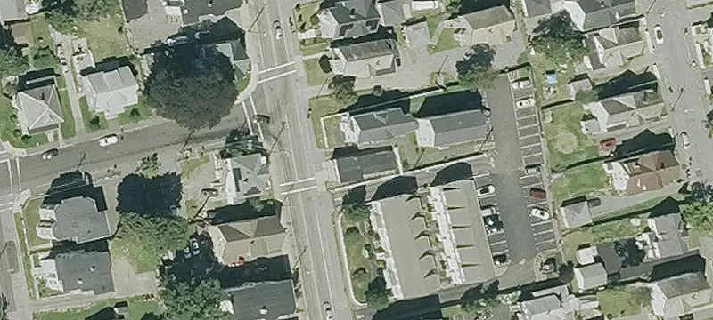 Freestanding Storefront Property