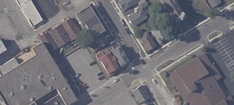 Furnished Duplex with Porches