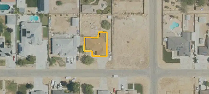 9651 Raymond Avenue, California City, CA 93505