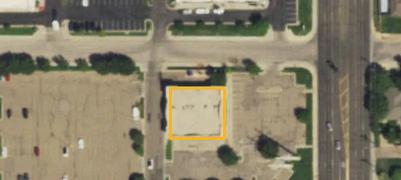Multi-Tenant Retail Pad Building