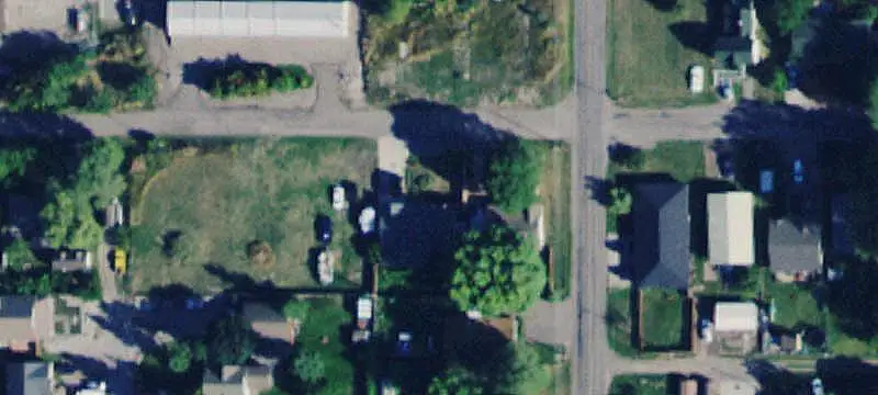 604 10th Avenue E, Polson, MT 59860