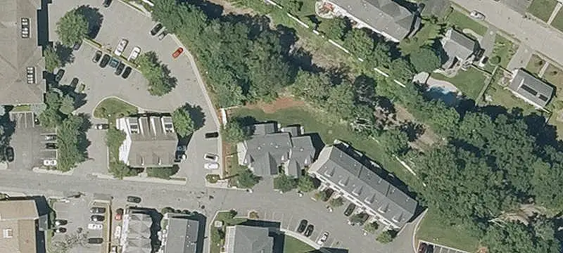 18-Unit Apartment Building