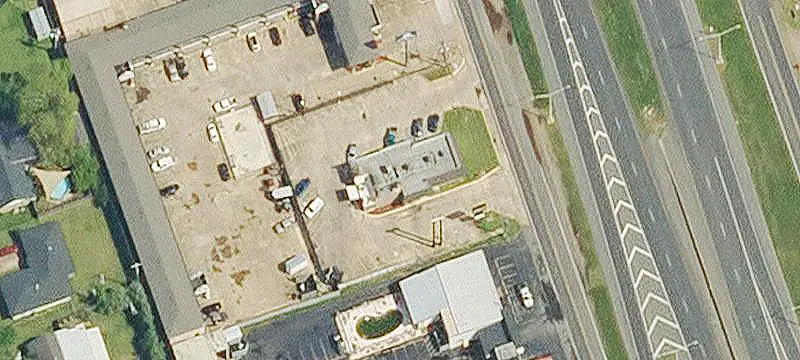 Drive-Through Restaurant Building