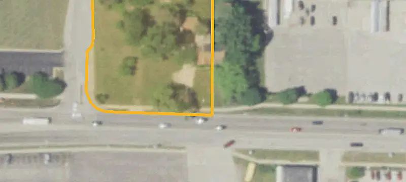 Commercial Land with Frontage