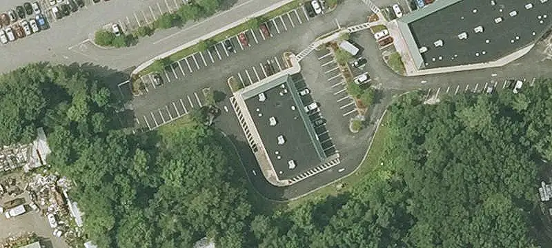 Multi-Tenant Shopping Center