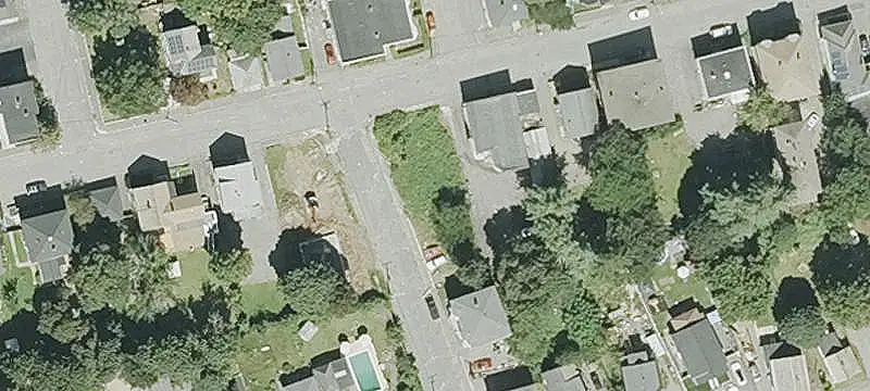 Land