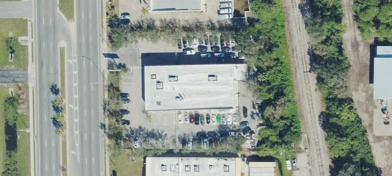 Freestanding Auto Repair Facility