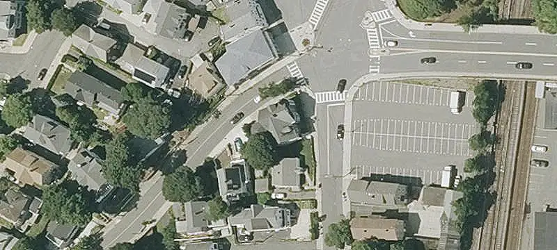 Renovated Mixed-Use Commercial Space