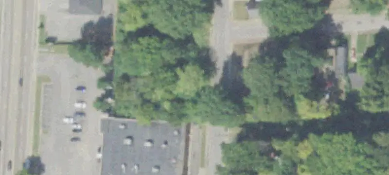 Land / Land