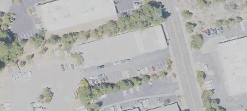 Commercial Land with Yard Use