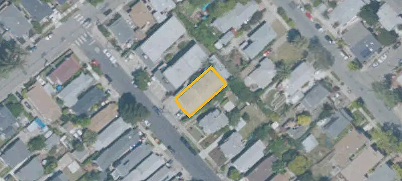 Remodeled Quadplex with Garages