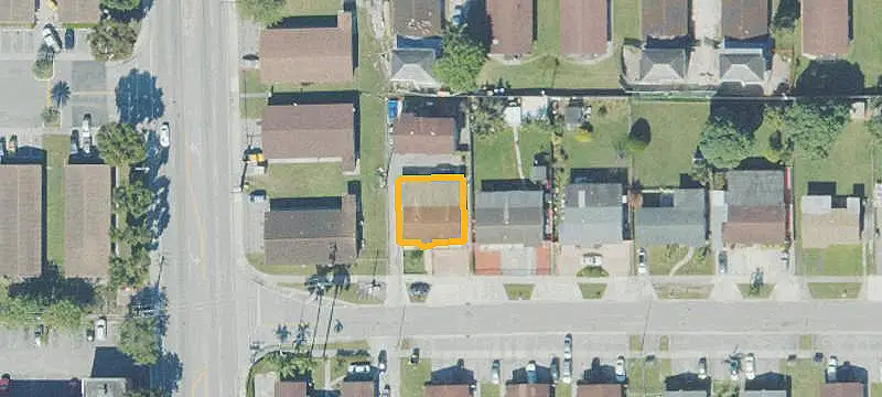 Commercial Land With Existing Building