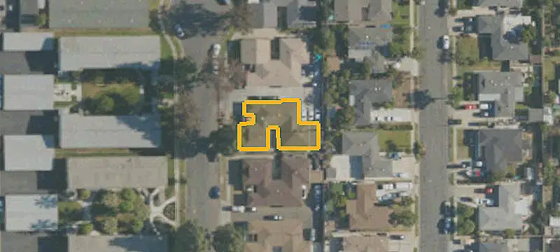 Triplex with Separate Utilities