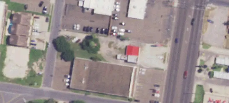 NNN Retail Property with Pylon Sign