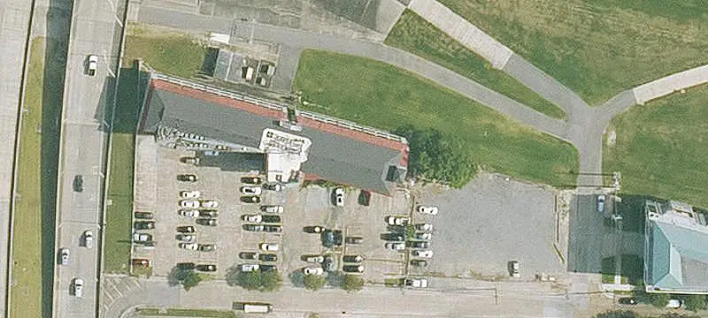 Office Building with Ample Parking