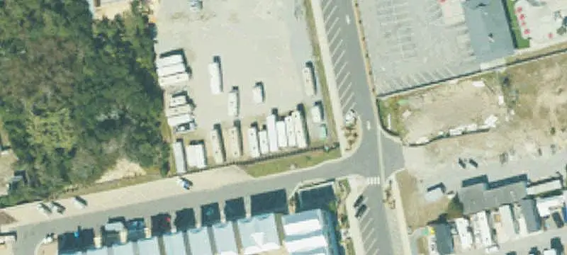 Beach-Access Storefront