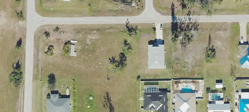 2732 NW 11th Ter, Cape Coral, FL 33993