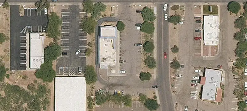 Freestanding Drive-Through Restaurant