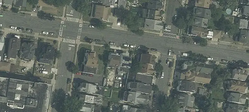 Duplex with Private Parking
