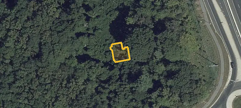Commercial Land With Multiple Access Points
