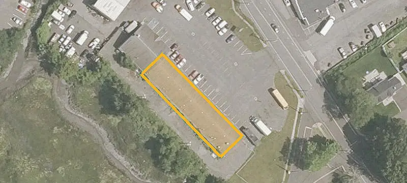 Commercial Land Near Major Parkways