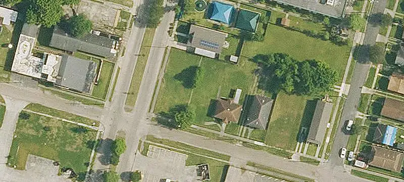 Commercial Land With Existing Building