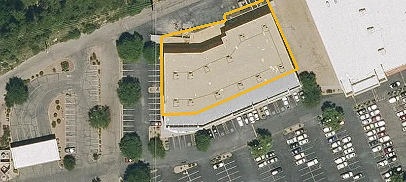 Open-Air Shopping Center Retail