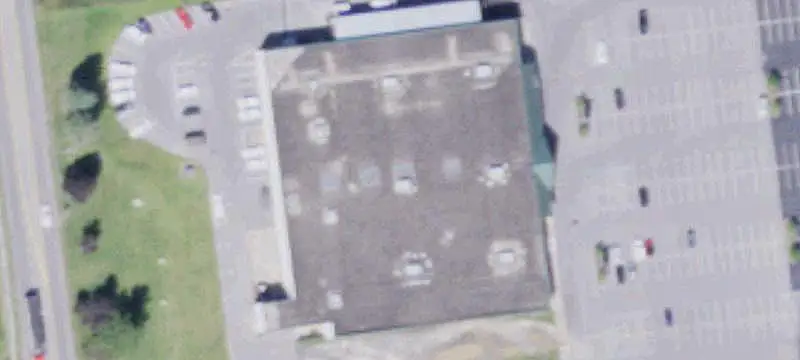 Shopping Center With National Tenants