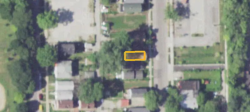 Duplex with Separate Utilities