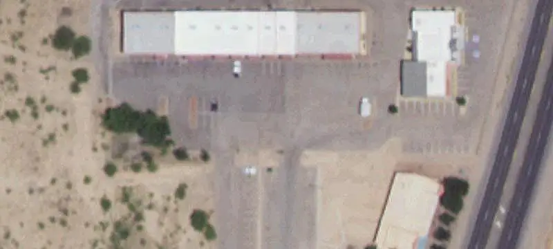 Commercial Land in Business Plaza