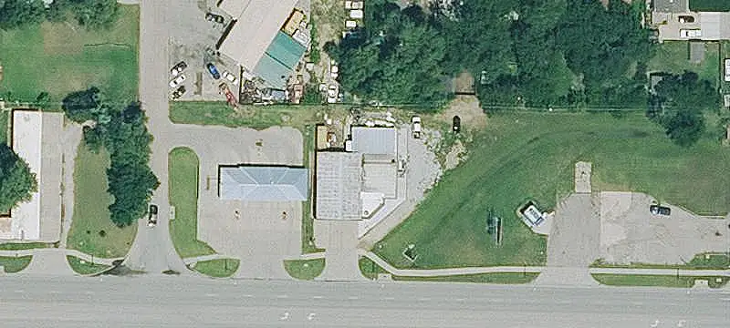 Automotive Retail Lot with Office