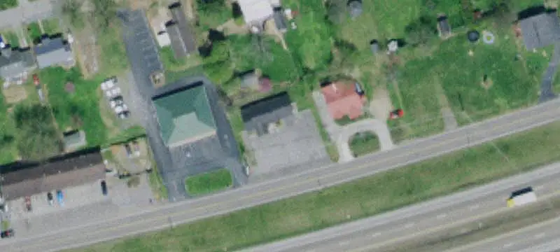 Mixed-Use Property with Auto Service