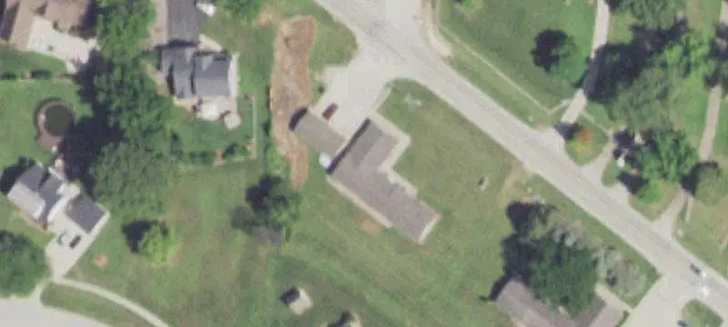 Four-Unit Ranch Apartment Building